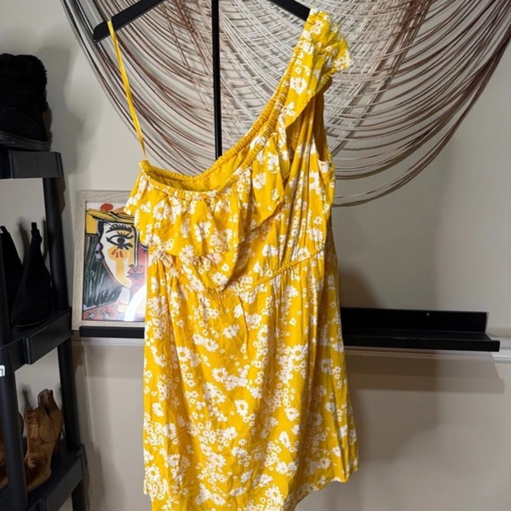 Old Navy Yellow Floral One-Shoulder Dress
